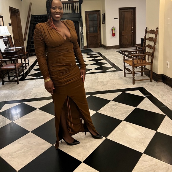 PrettyLittleThing Dress - Picture 7 of 11